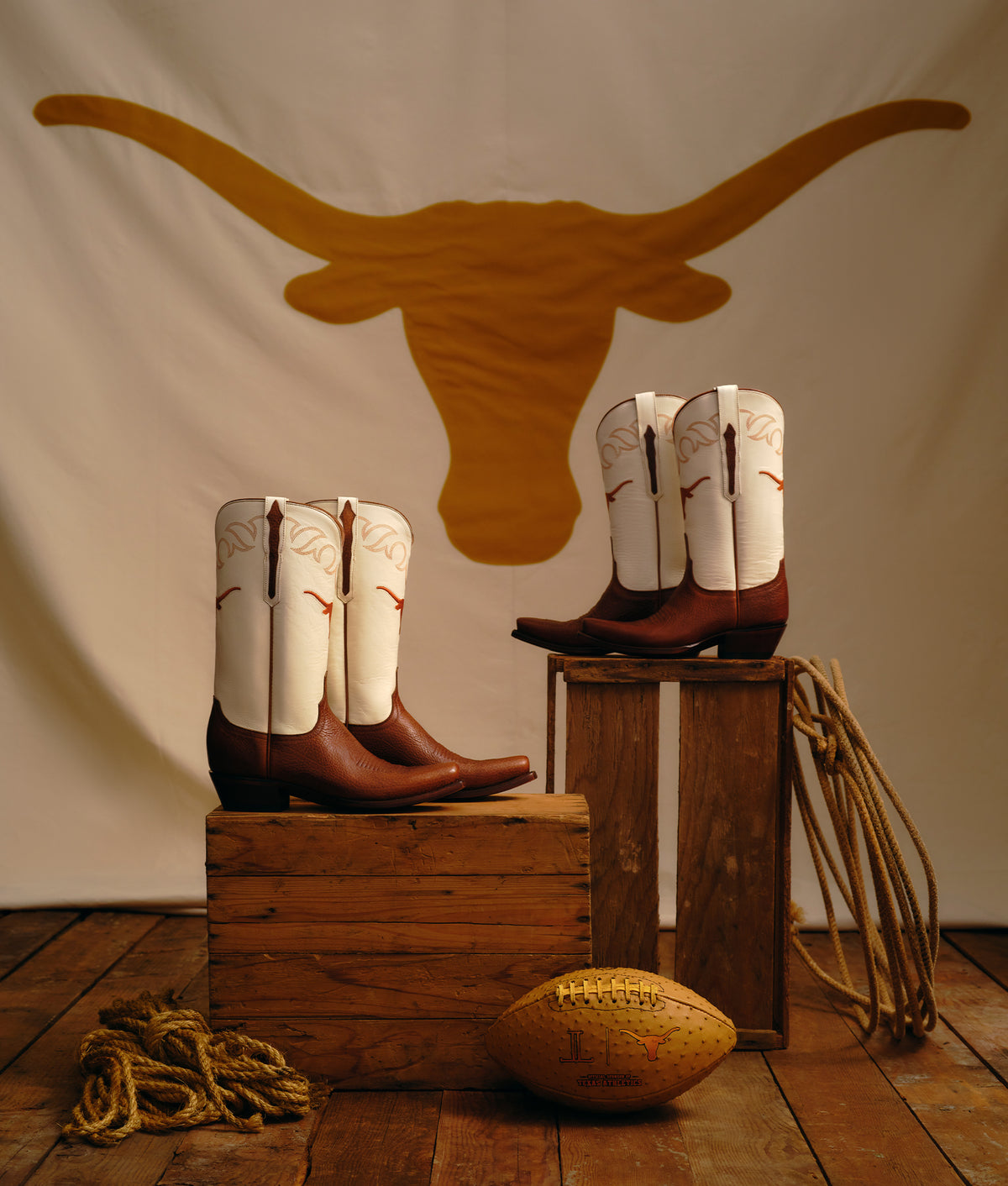 Women's 40 Acres :: Chocolate 9