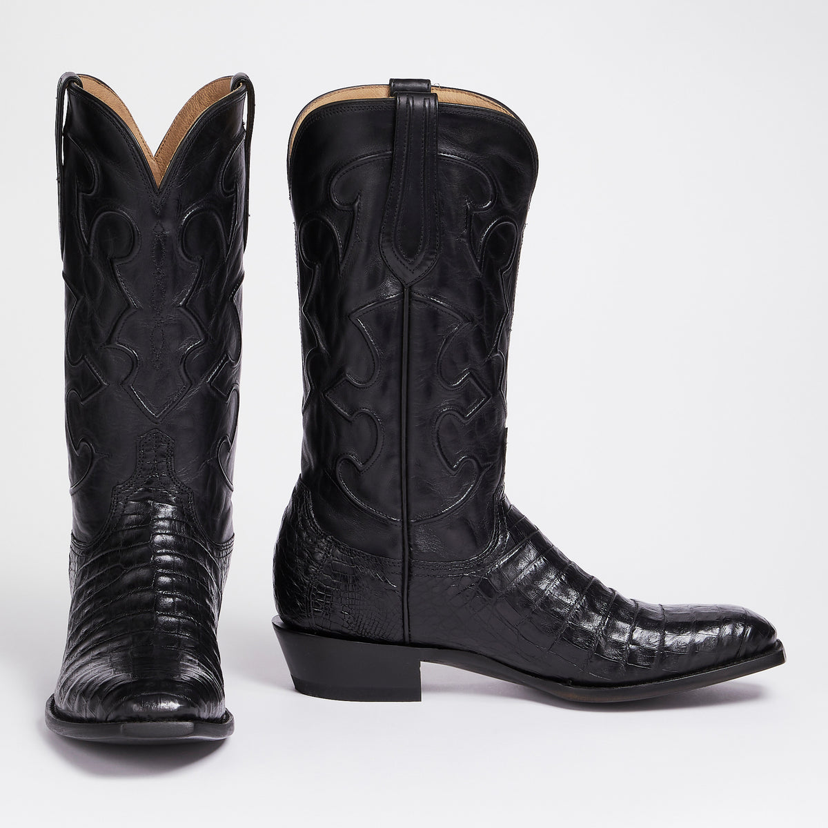 Charles :: Black 16