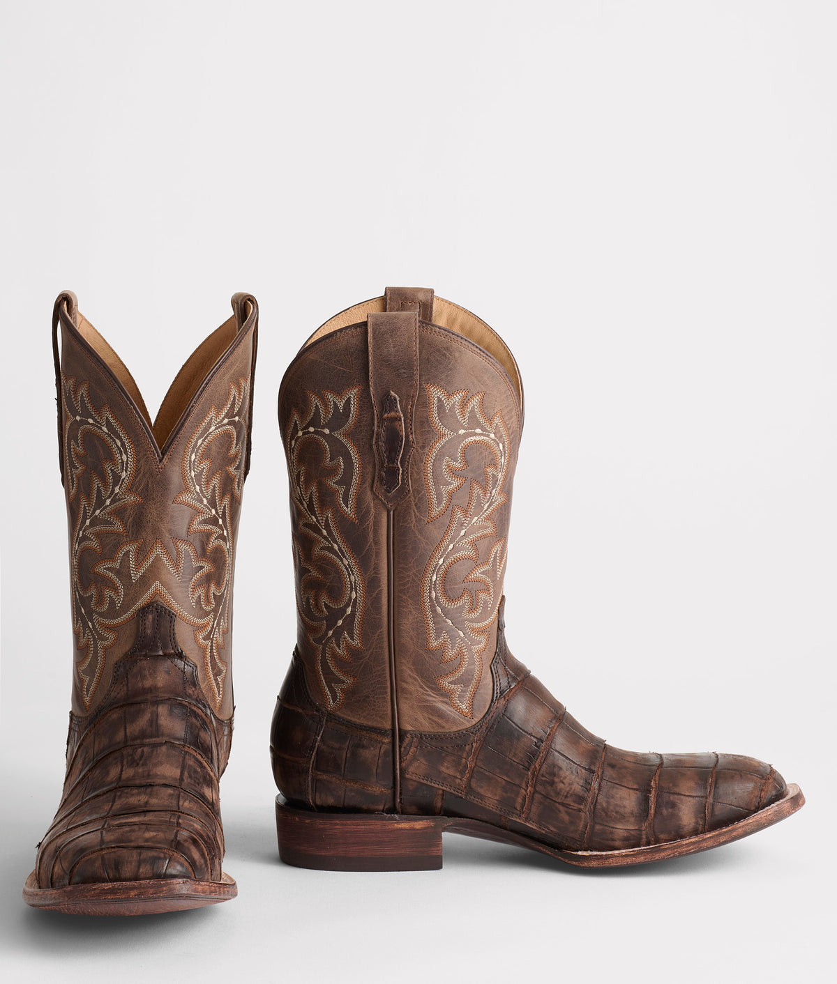 Malcolm :: Chocolate + Café Brown