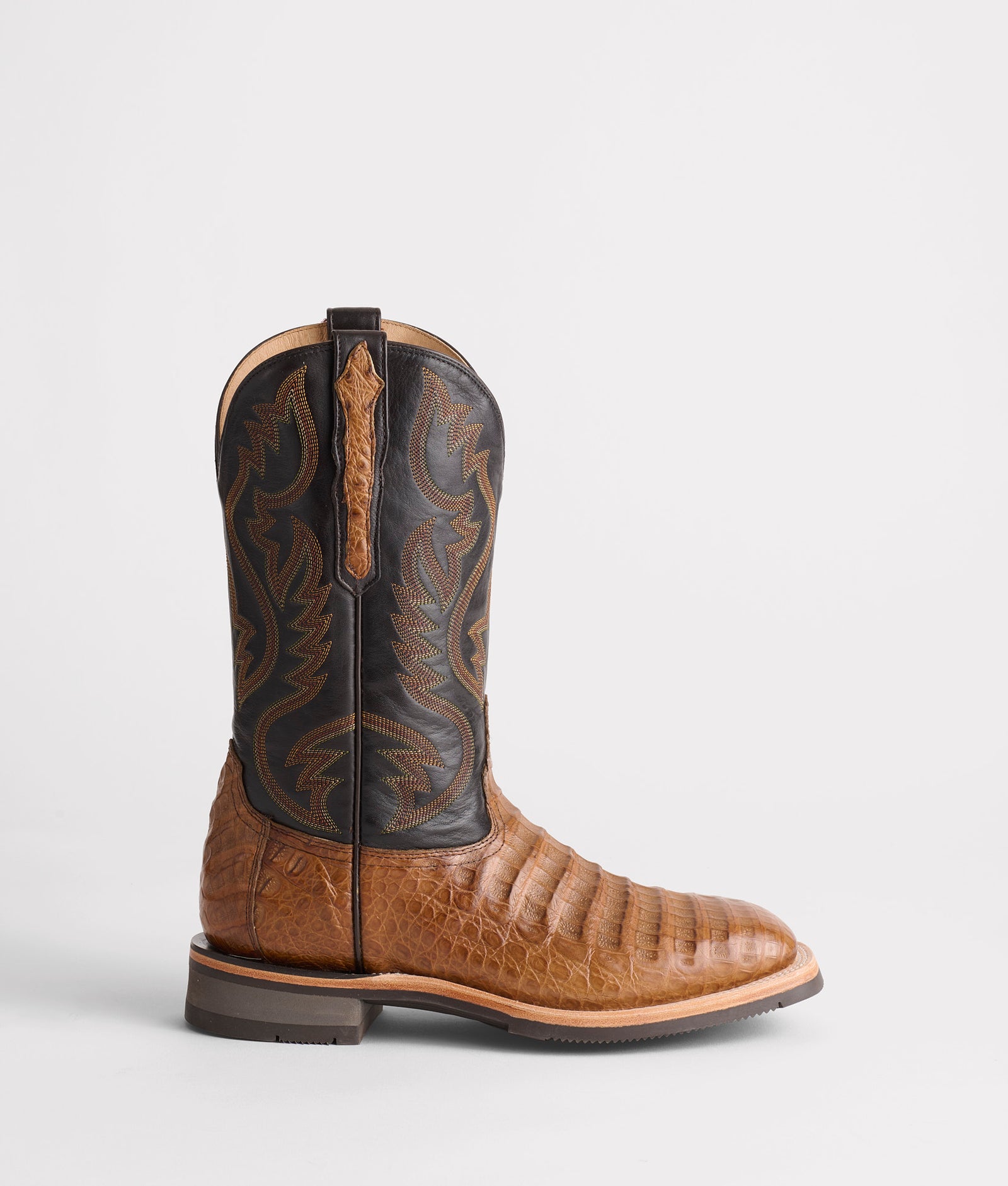 Rowdy Caiman :: Saddle + Brown
