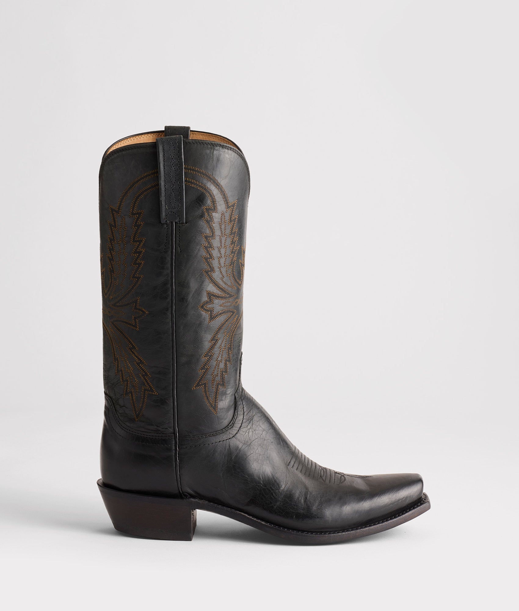 Crayton:: Black
