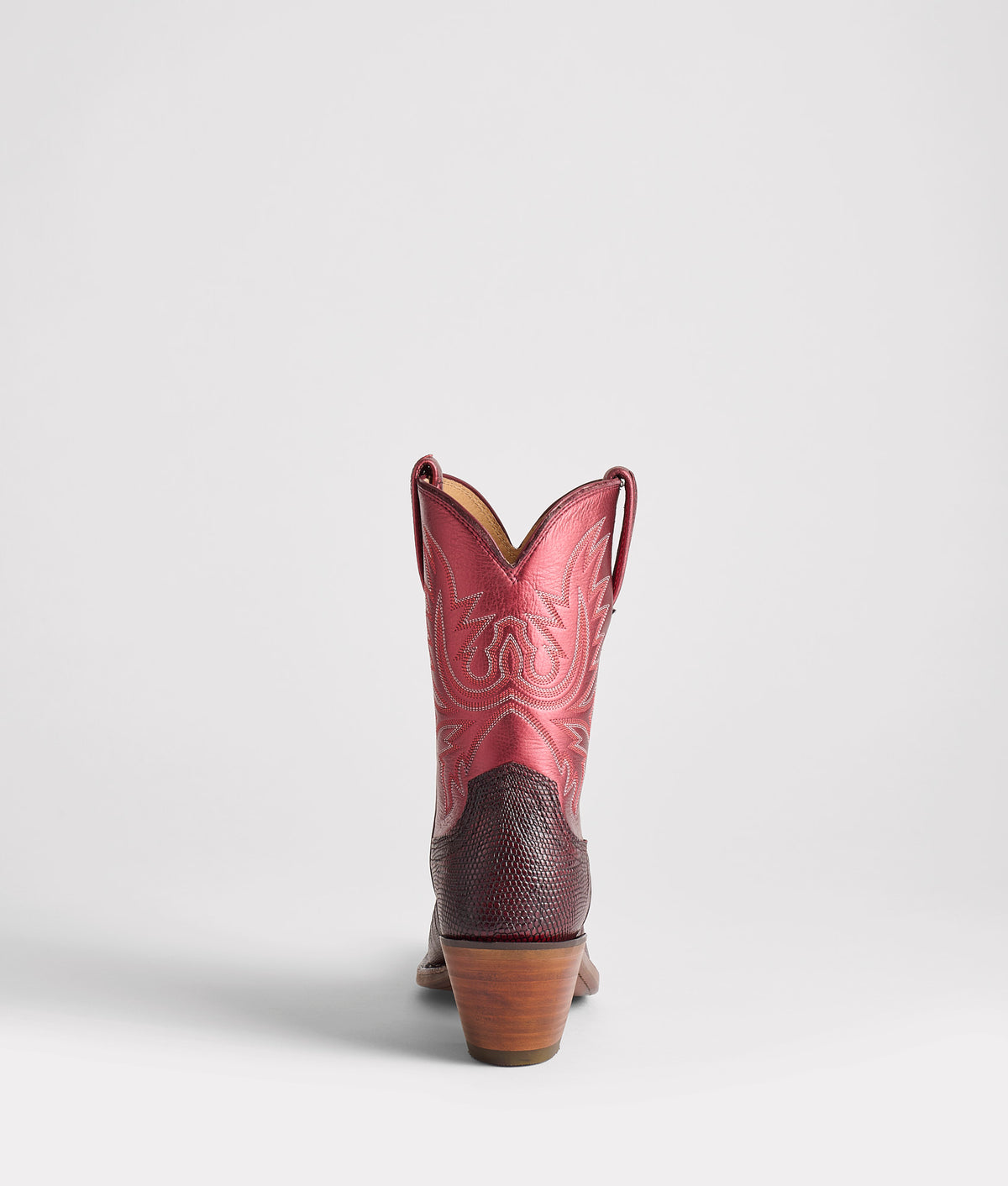 Dale Exotic :: Black Cherry 5