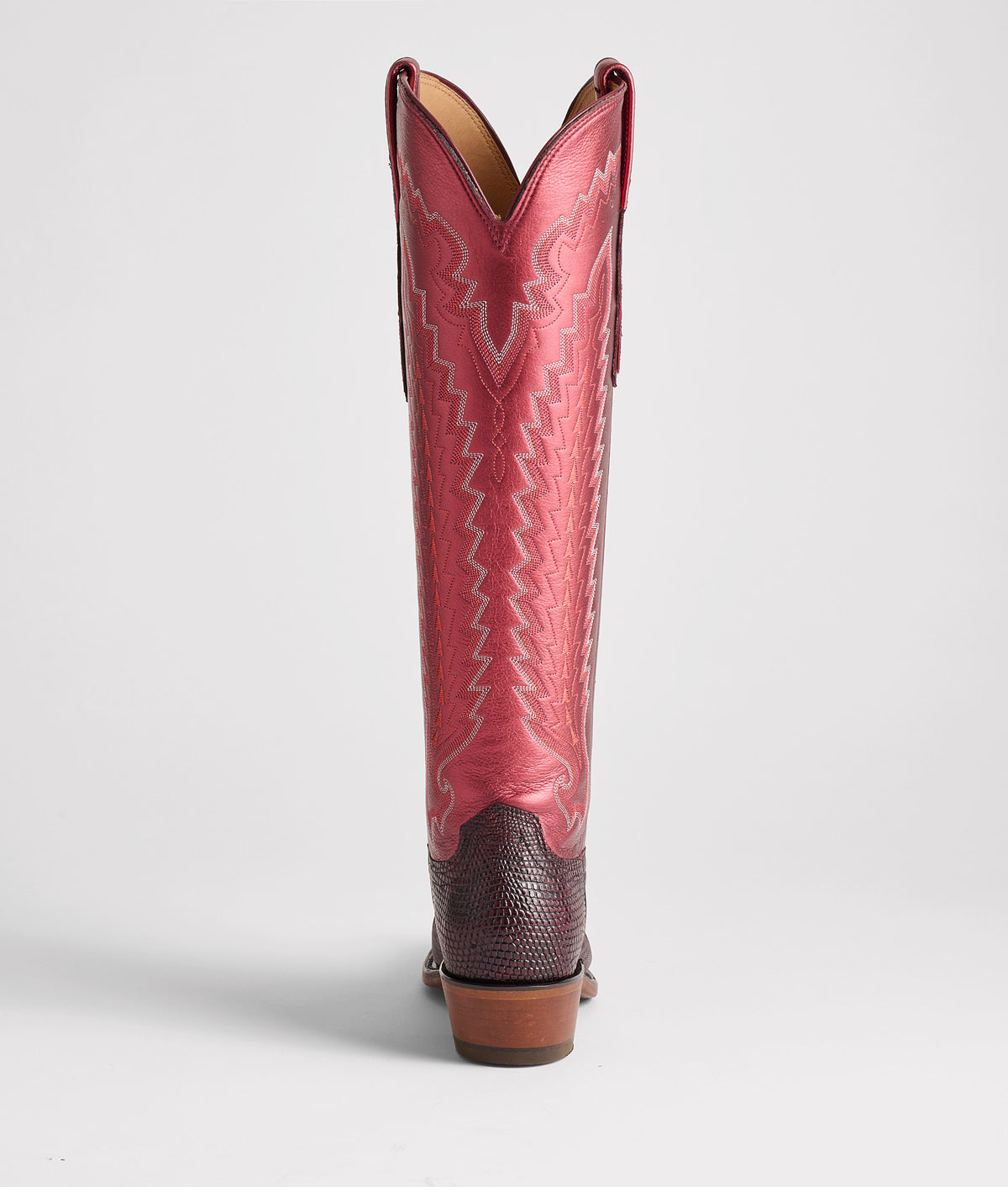 Priscilla Exotic :: Black Cherry 7