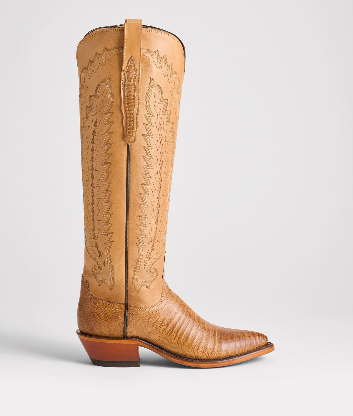 Priscilla Exotic :: Tan 1