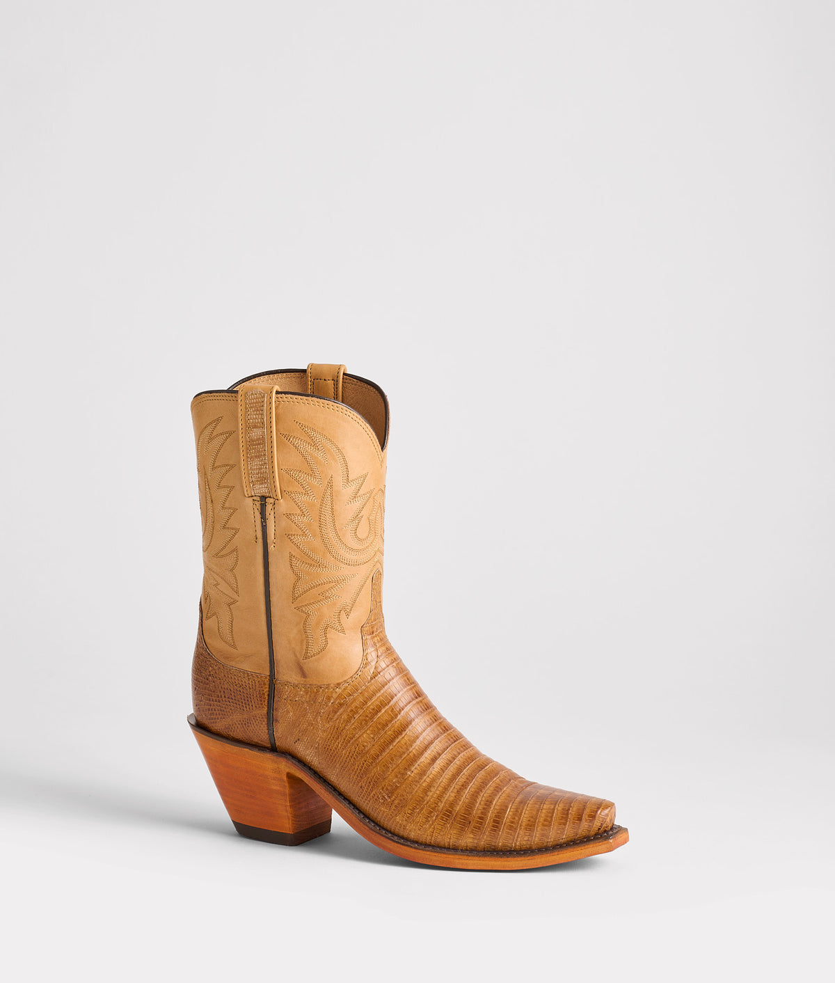 Dale Exotic :: Tan 4