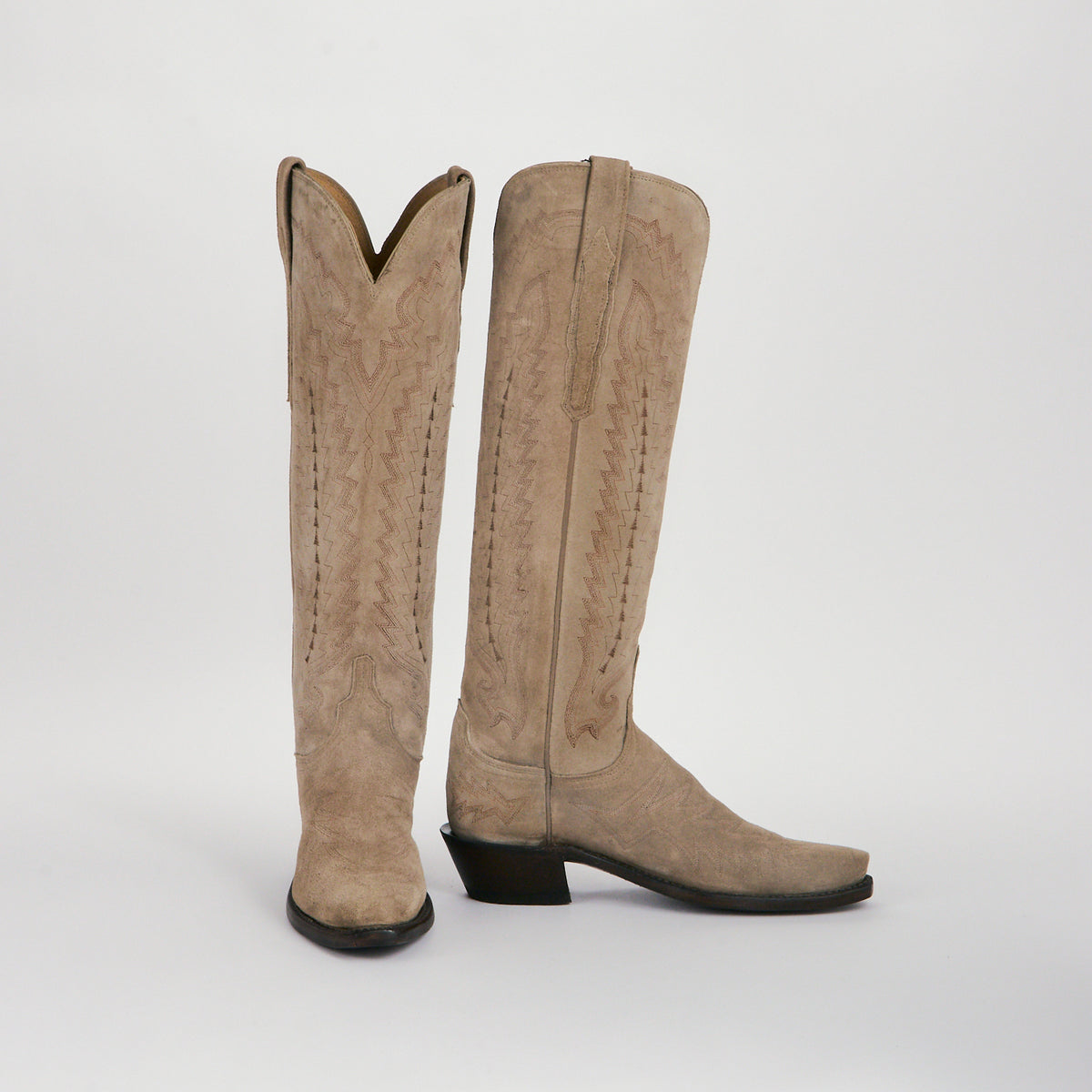 Priscilla Suede :: Smoke Grey 2