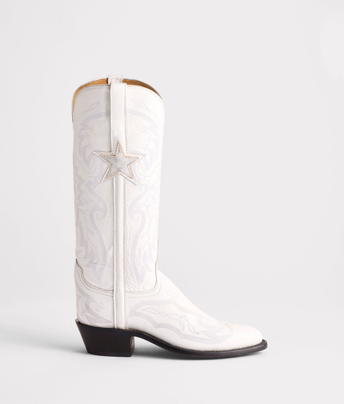 Gina :: White 1