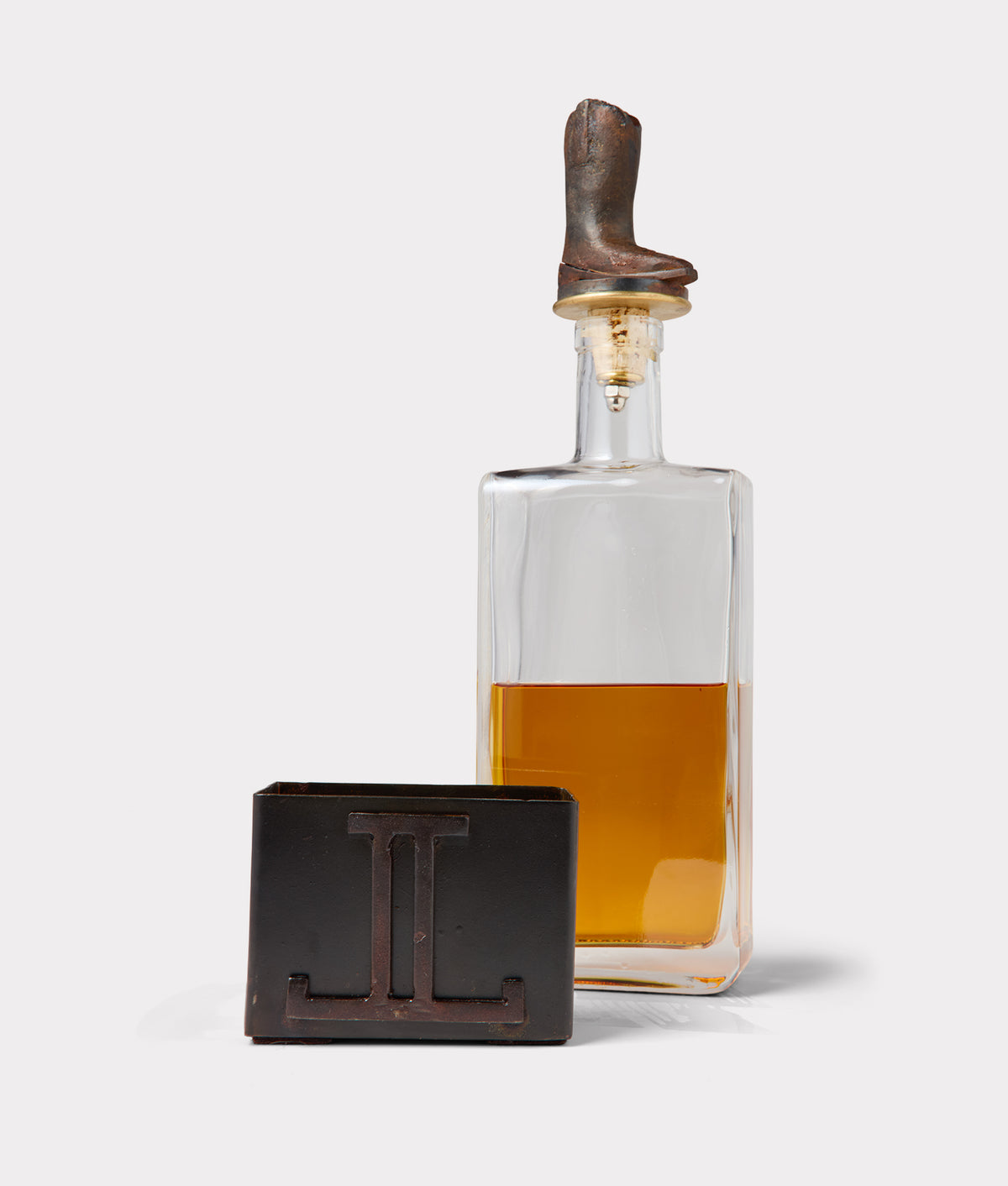Boot Decanter :: Iron 3