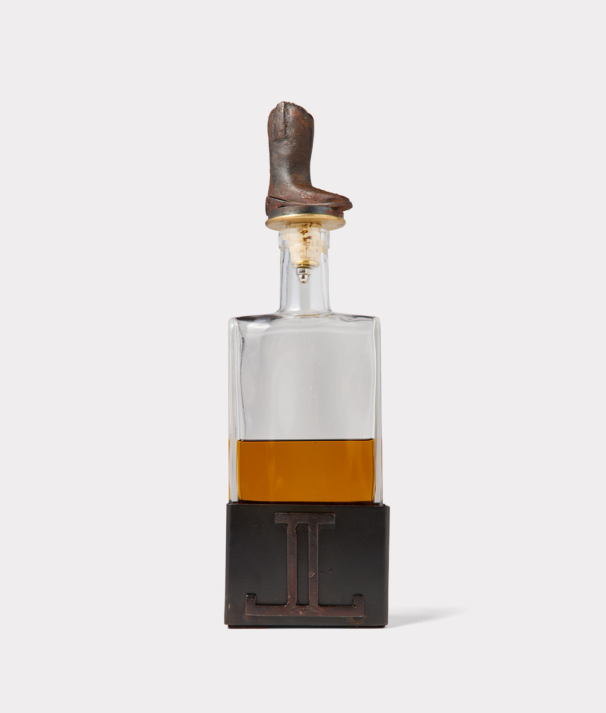 Boot Decanter :: Iron 1