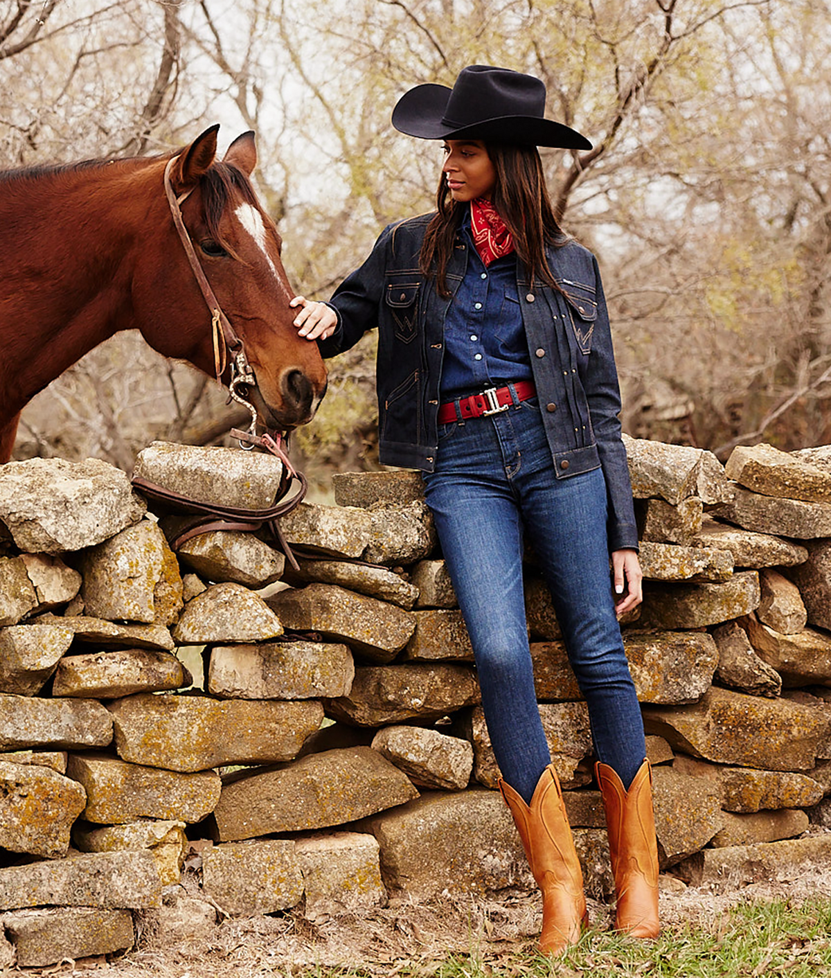 Women's Mirrored L Belt :: Red 5