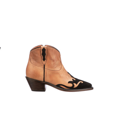 Rosa Zip :: Tan