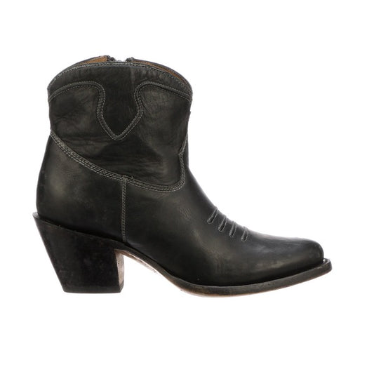Gwen :: Black