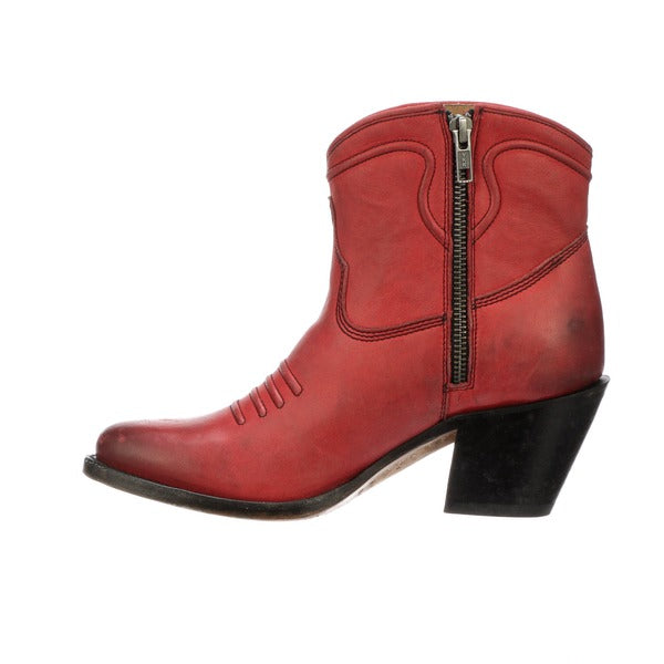 Gwen :: Red 4